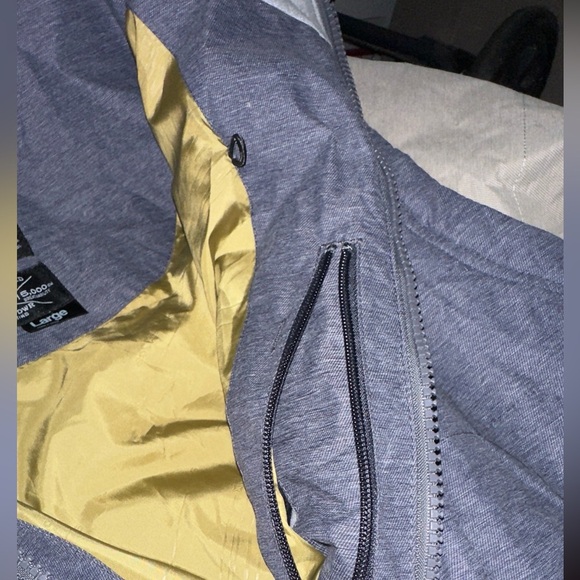 3CS The Resistance Waterproof Snowboard Jacket Size Large - Picture 3 of 8